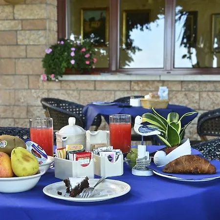 Hotel Sea Gull 3*